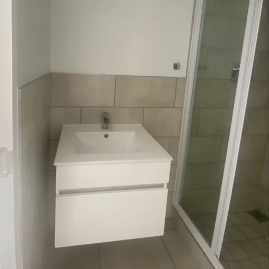 2 Bedroom Property for Sale in Vredekloof Heights Western Cape